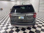 2016 Explorer Thumbnail 4