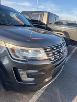 2016 Explorer Thumbnail 10