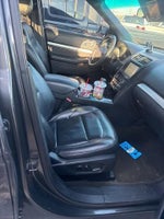 2016 Explorer Thumbnail 34