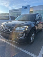 2016 Explorer Thumbnail 2