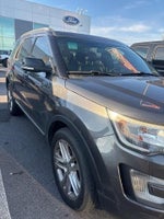 2016 Explorer Thumbnail 9