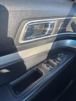 2016 Explorer Thumbnail 18