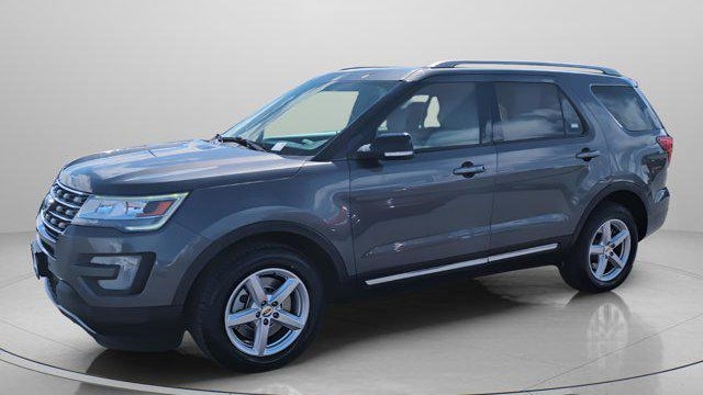 Preowned 2017 Ford Explorer XLT for Sale