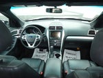 2015 Explorer Thumbnail 10