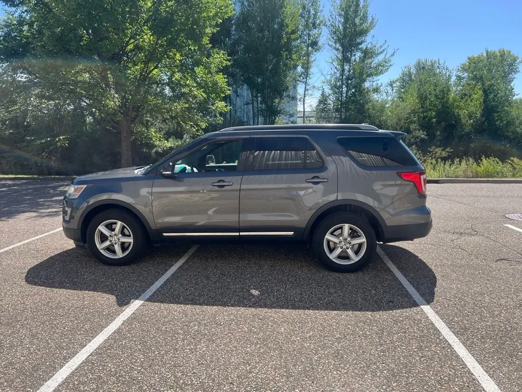 2016 Ford Explorer - $11,348
