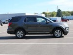 2016 Explorer Thumbnail 4