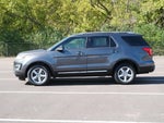 2016 Explorer Thumbnail 8