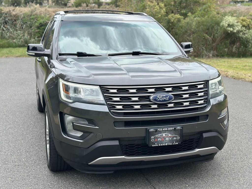 2016 Ford Explorer