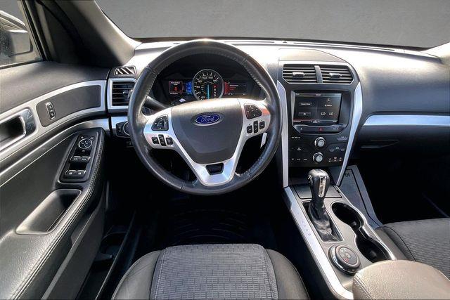 2014 Ford Explorer XLT — photo 1 of 12