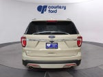 2017 Explorer Thumbnail 17