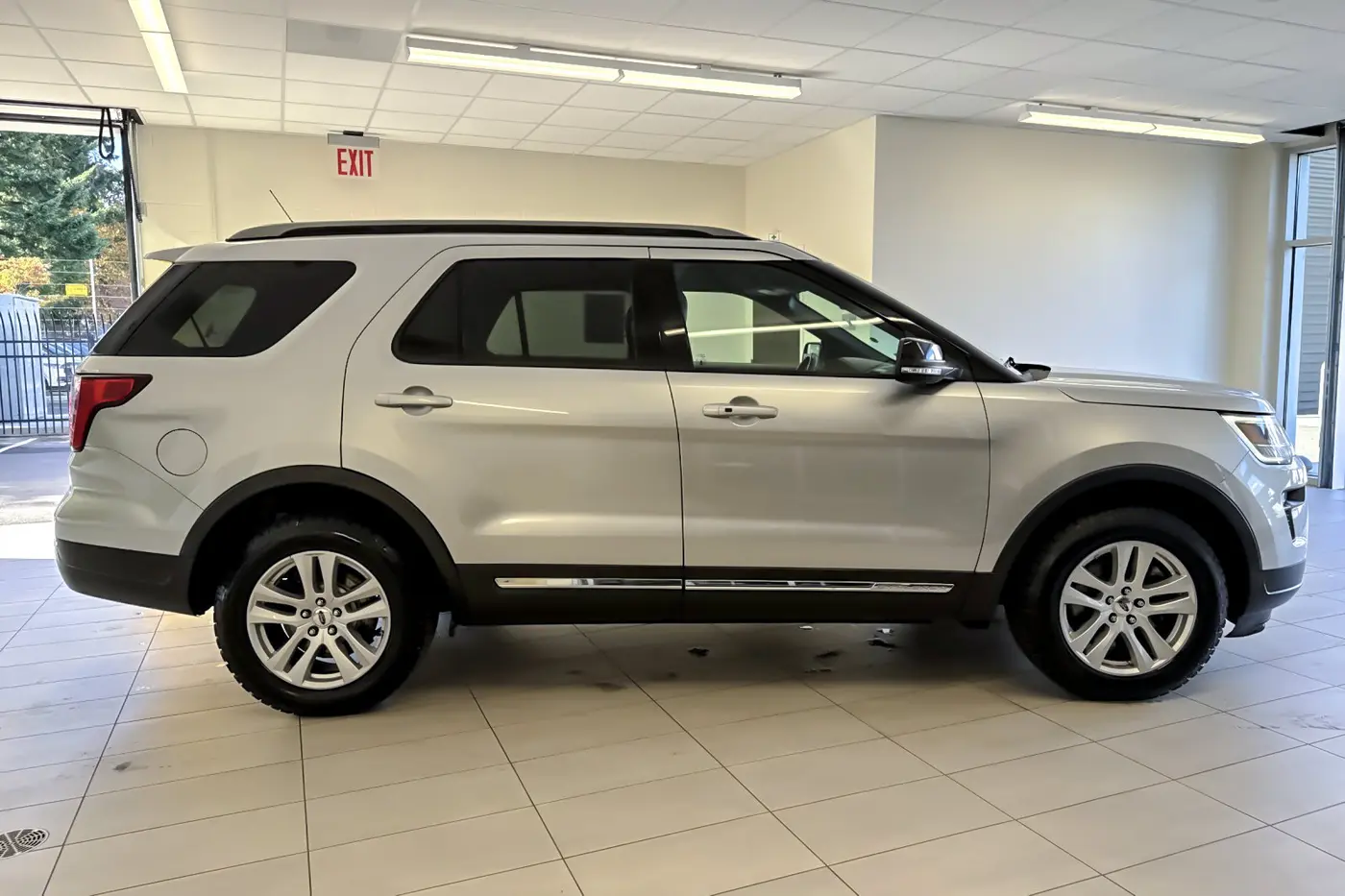 2018 Ford Explorer - $13,914