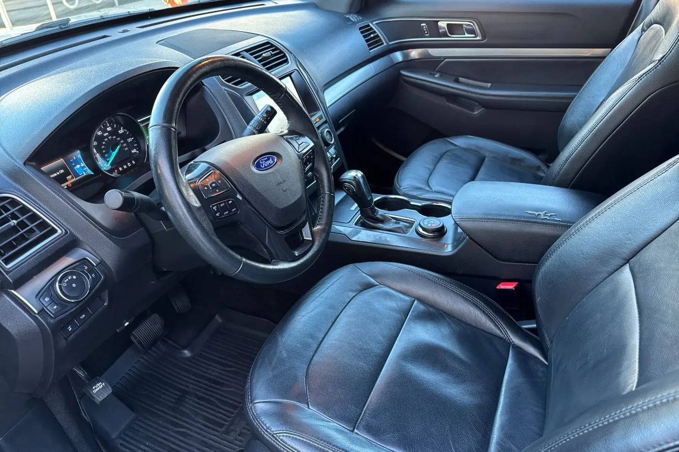 2018 Ford Explorer - $13,914