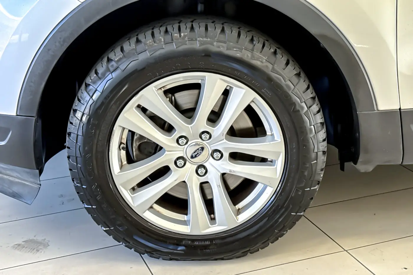 2018 Ford Explorer - $13,914