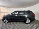 2015 Explorer Thumbnail 4