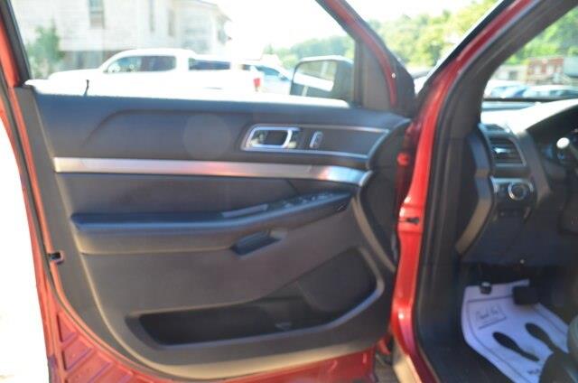 2018 Ford Explorer - $20,900