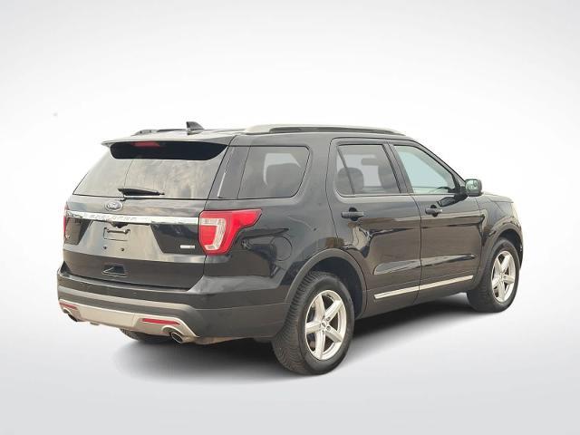 2016 Ford Explorer - $12,275