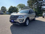 2017 Explorer Thumbnail 4