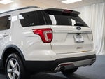 2016 Explorer Thumbnail 6