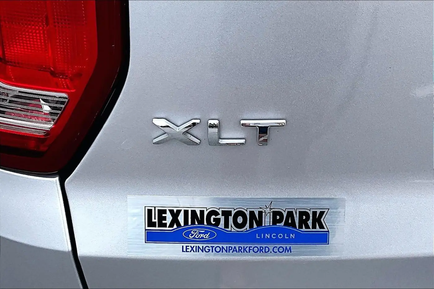 2016 Ford Explorer - $16,500