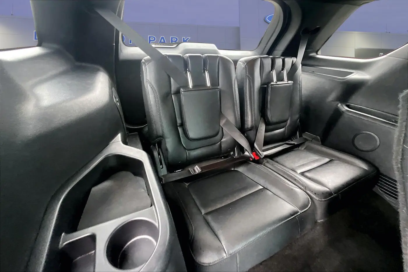 2016 Ford Explorer - $16,500