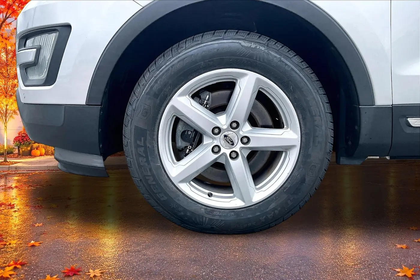 2016 Ford Explorer - $16,500