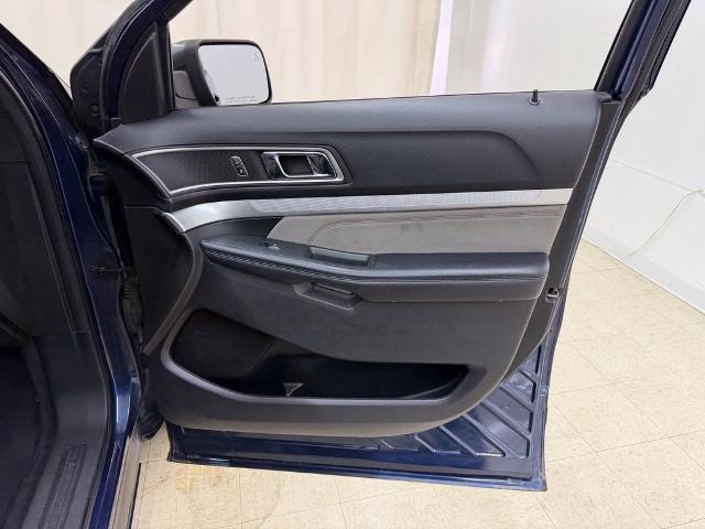 2017 Ford Explorer - $6,995