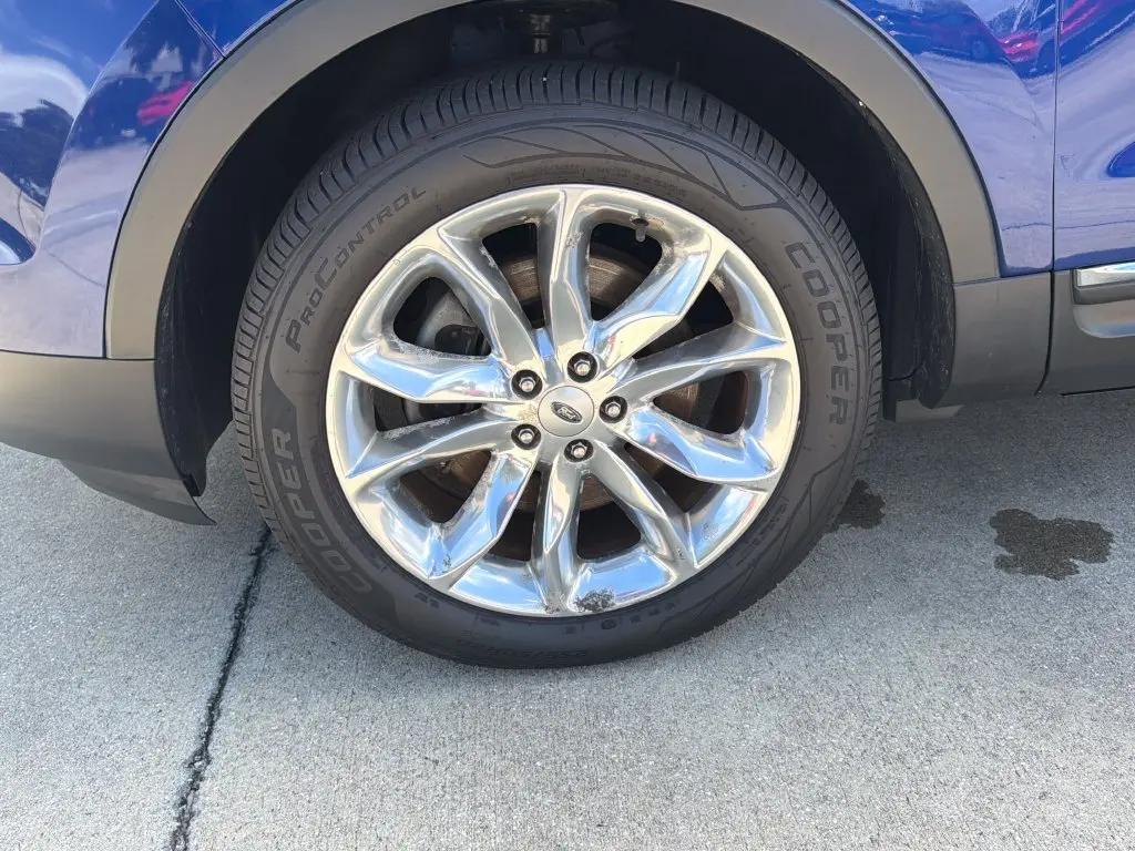 2014 Ford Explorer - $8,400