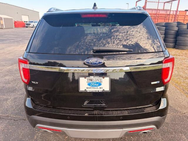 2016 Ford Explorer - $15,000