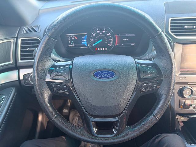2016 Ford Explorer - $15,000