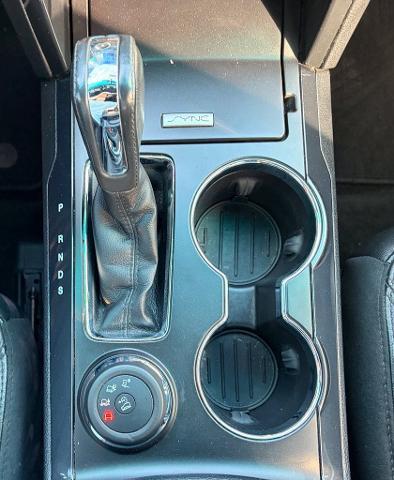 2016 Ford Explorer - $15,000