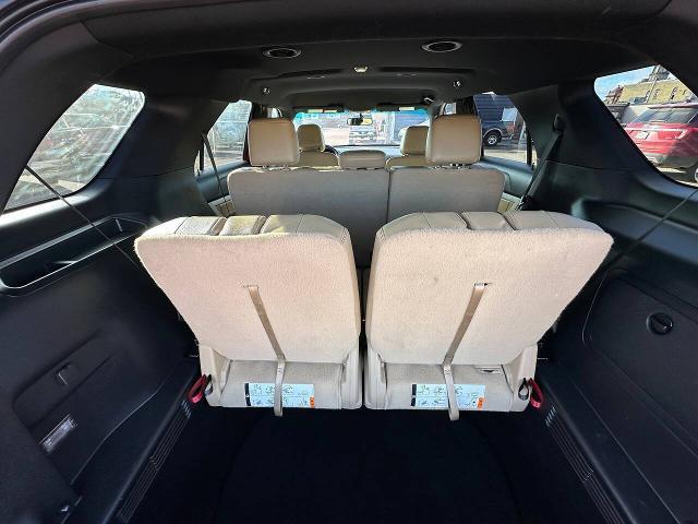 2016 Ford Explorer - $11,900