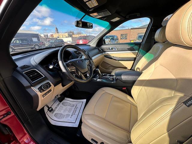 2016 Ford Explorer - $11,900