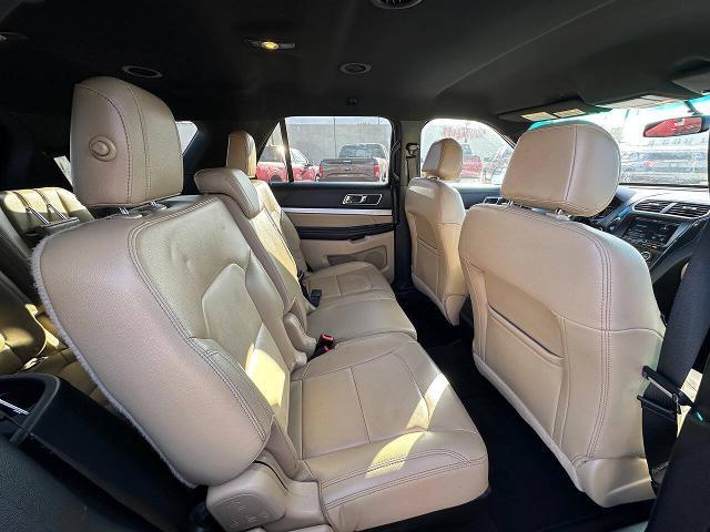 2016 Ford Explorer - $11,900