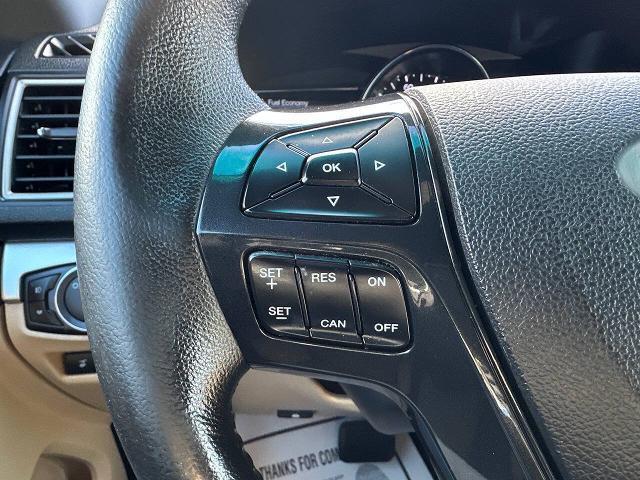 2016 Ford Explorer - $11,900