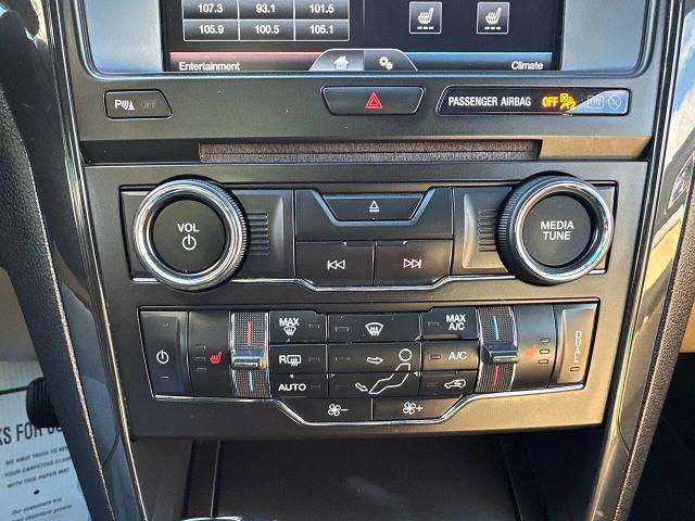 2016 Ford Explorer - $11,900
