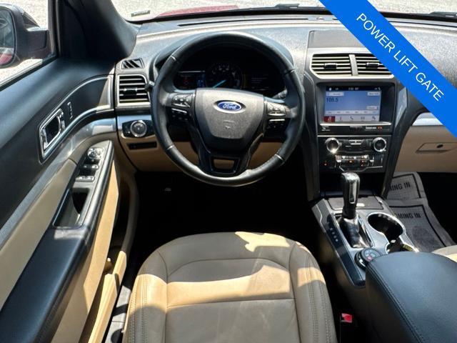 2017 Ford Explorer - $15,440