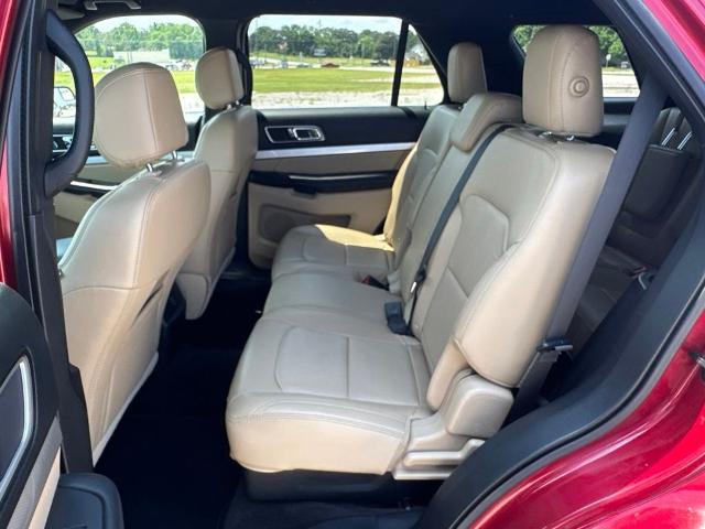 2017 Ford Explorer - $15,440