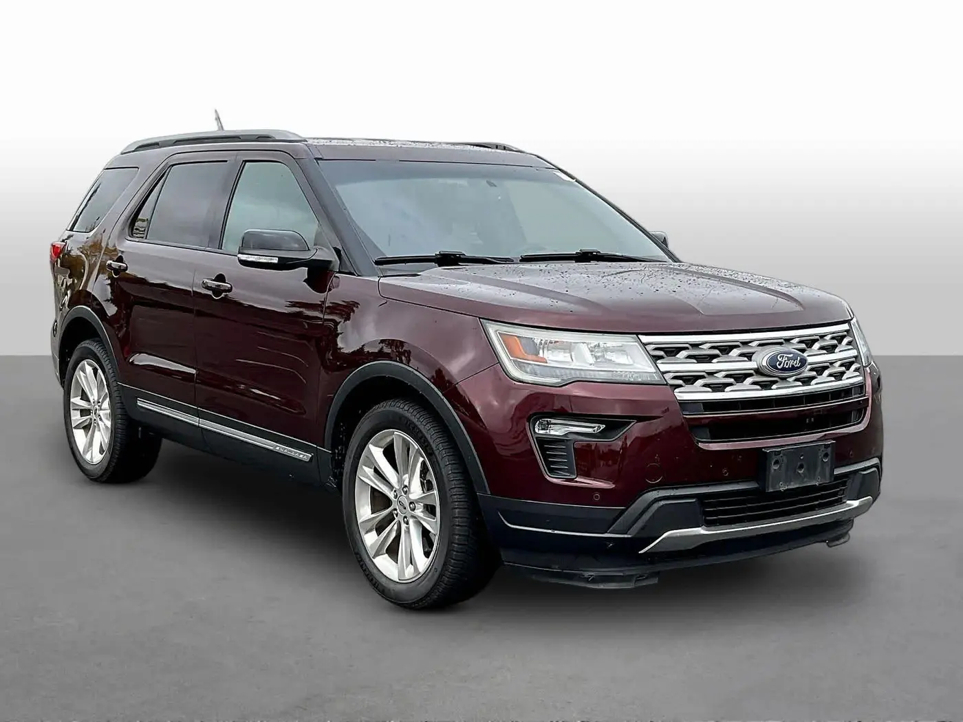 2018 Ford Explorer - $15,467