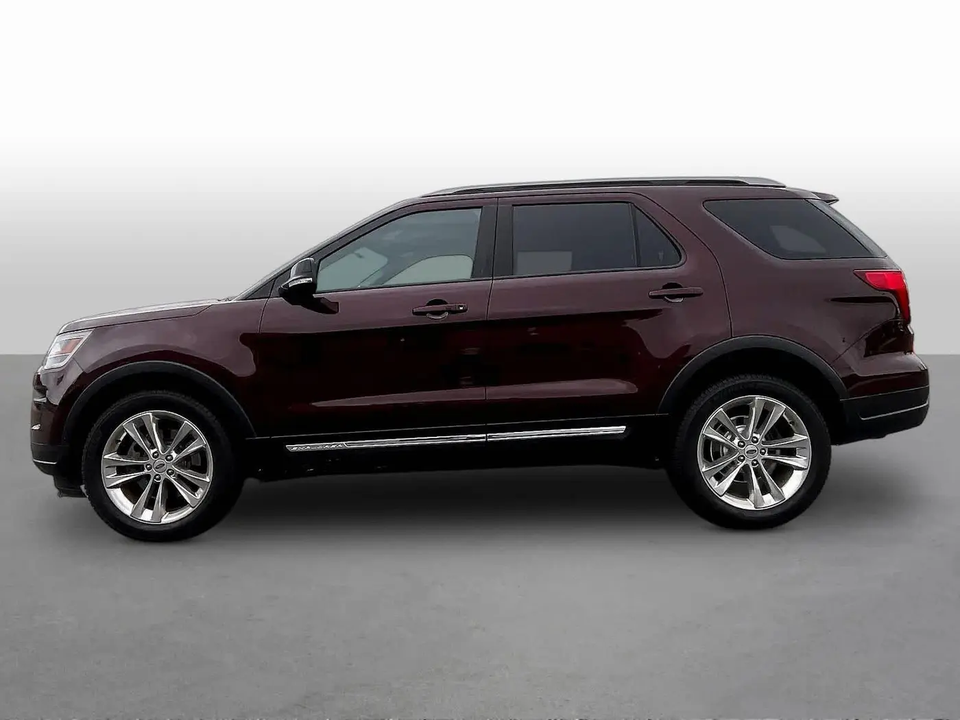 2018 Ford Explorer - $15,467