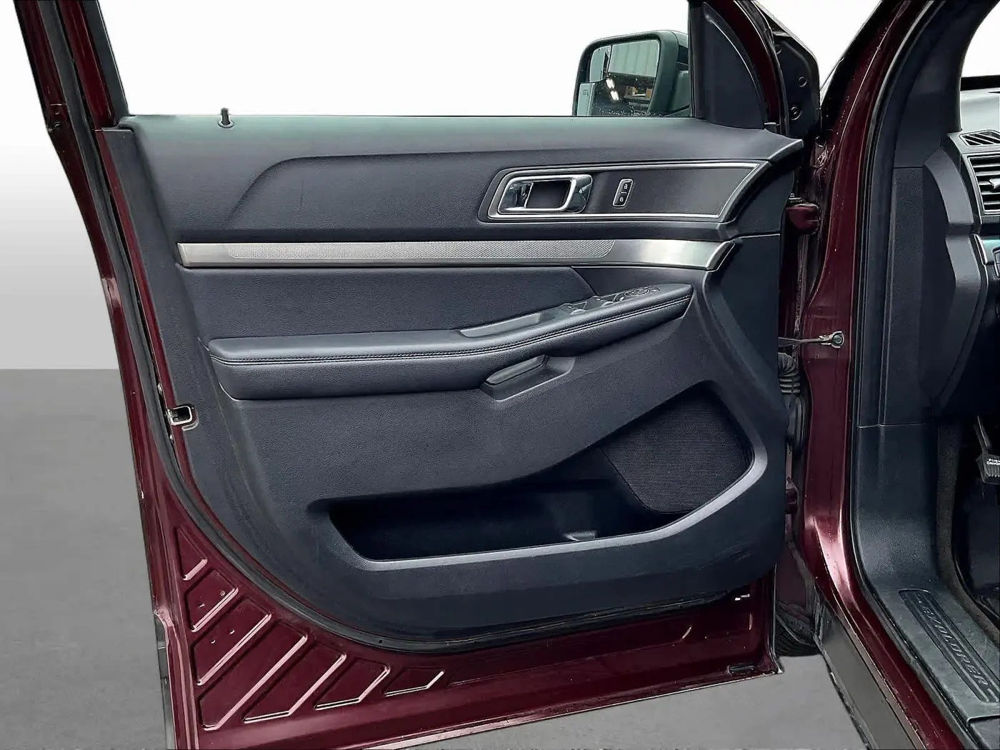 2018 Ford Explorer - $15,467