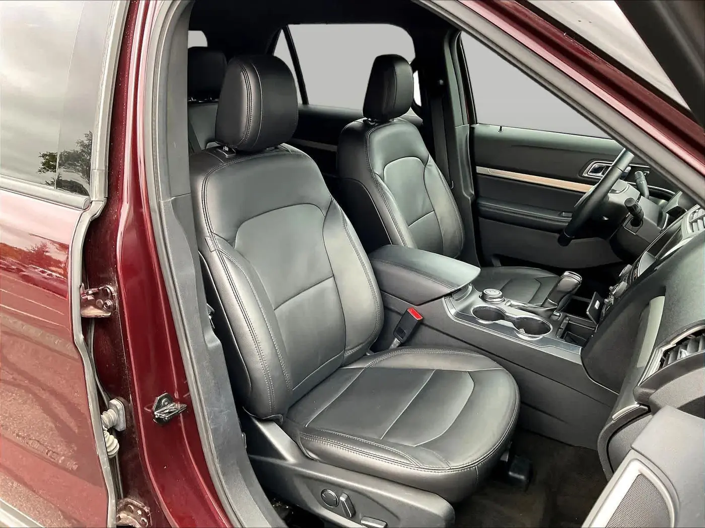 2018 Ford Explorer - $15,467