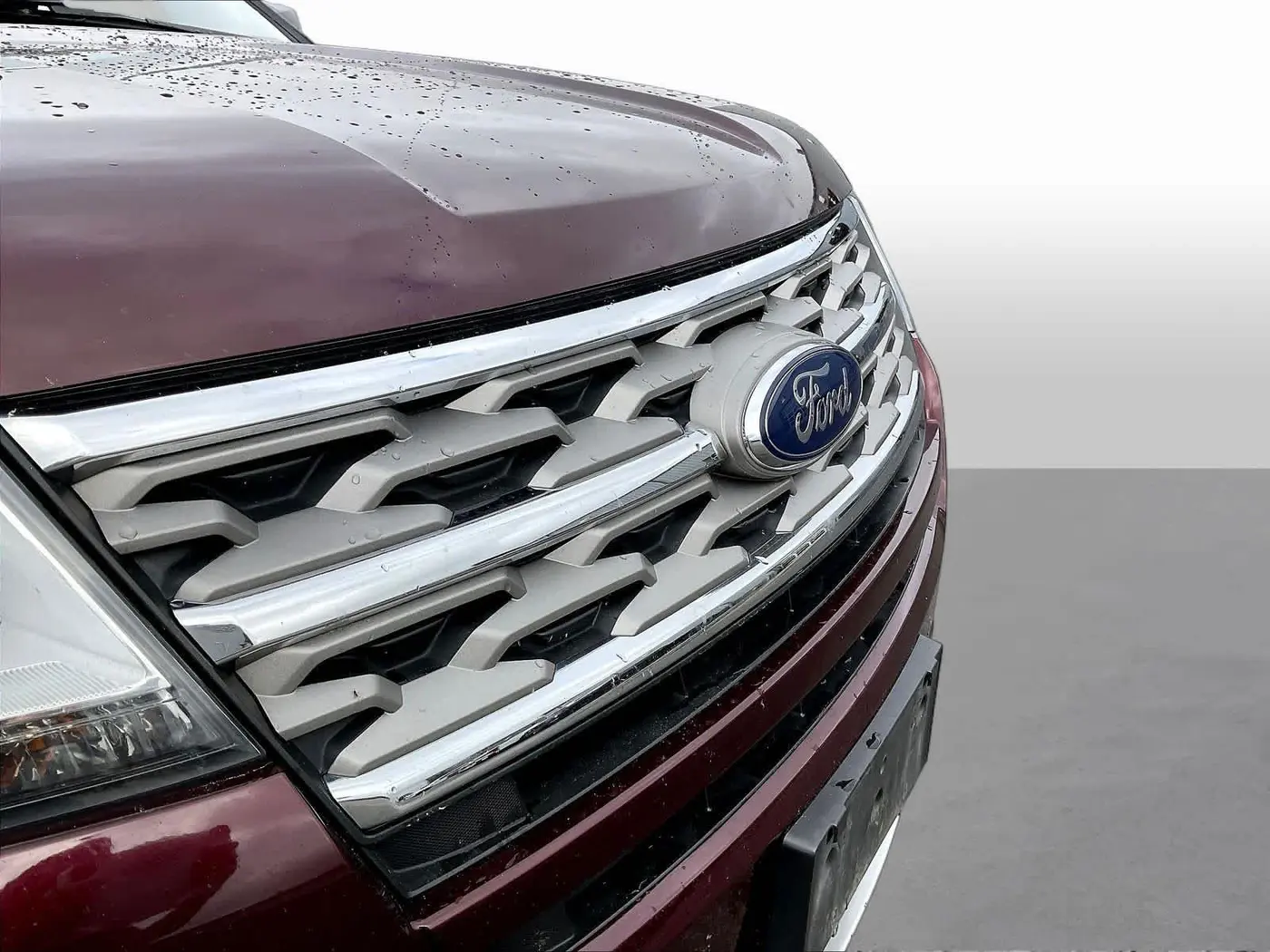 2018 Ford Explorer - $15,467