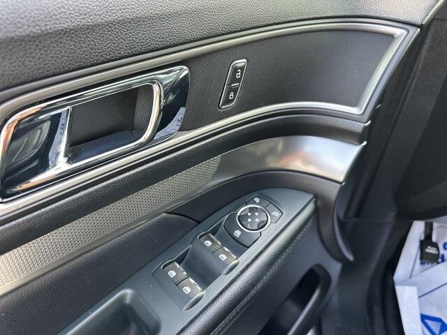2018 Ford Explorer - $9,999