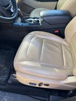 2017 Explorer Thumbnail 6