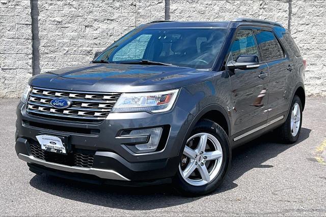 2017 Ford Explorer - $16,990