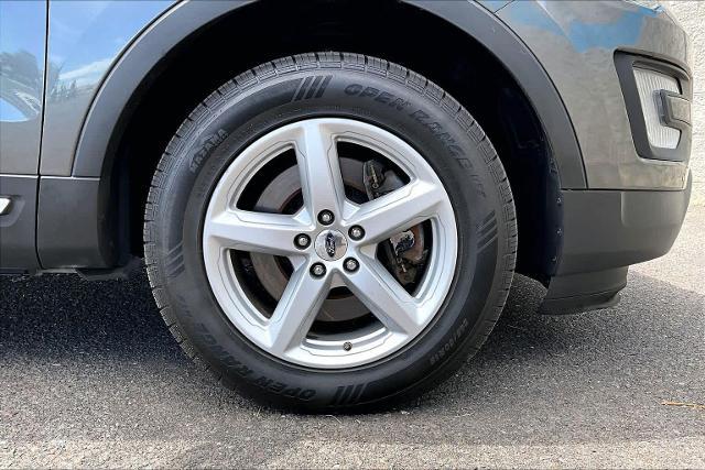 2017 Ford Explorer - $16,990