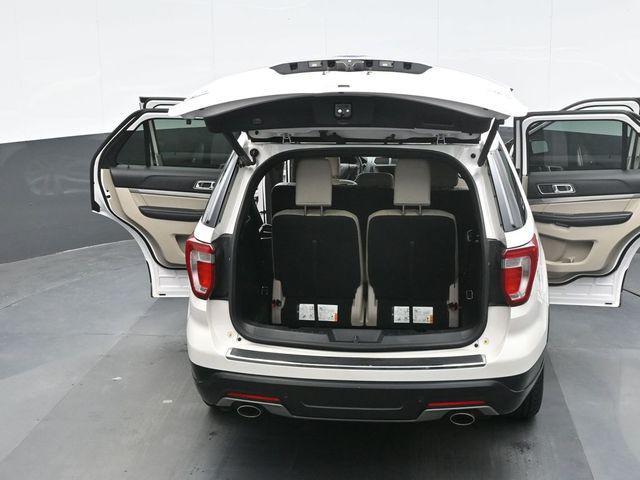 2018 Ford Explorer - $17,117