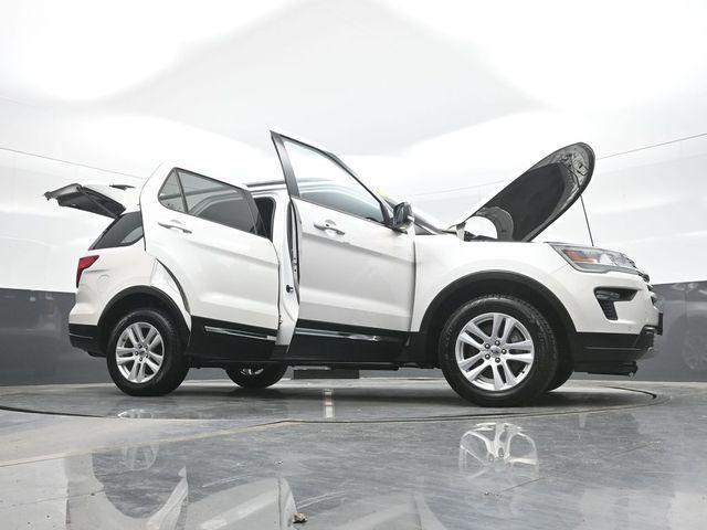2018 Ford Explorer - $17,117