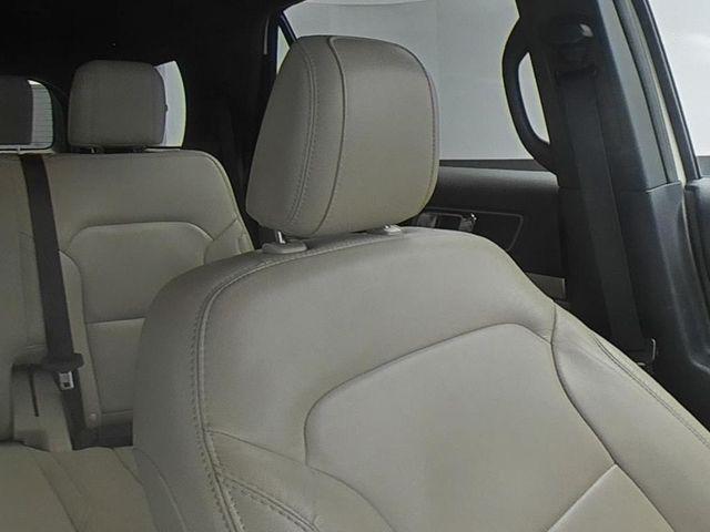 2018 Ford Explorer - $17,117