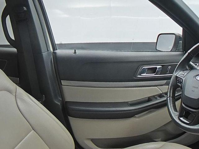 2018 Ford Explorer - $17,117